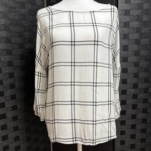 Mi Ami Blouse Womens M 3/4 Sleeve White Black Plaid Back Button Office Career